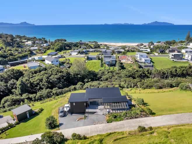 16 Granada Lane, Langs Beach