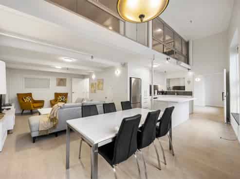 102/107 Thorndon Quay, Thorndon