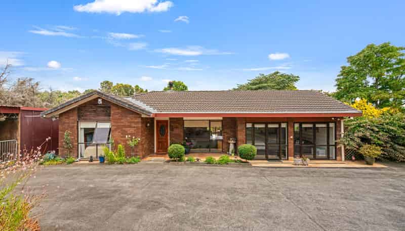 15 Eggleton Road, Patumahoe