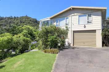 109 Vernon Street, Thames