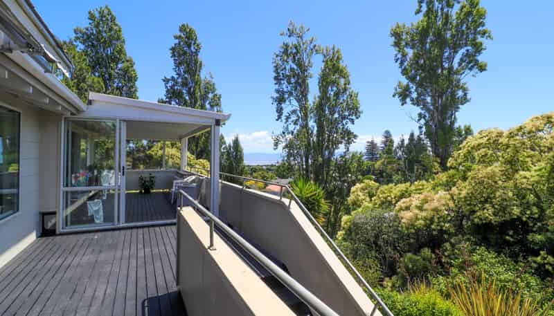 109 Vernon Street, Thames