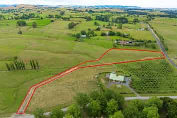 24 Miller Road, Mangatangi