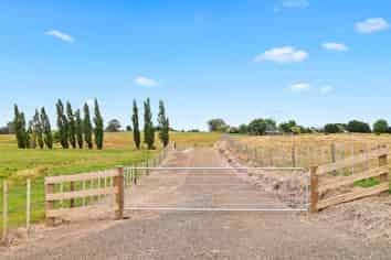 24 Miller Road, Mangatangi