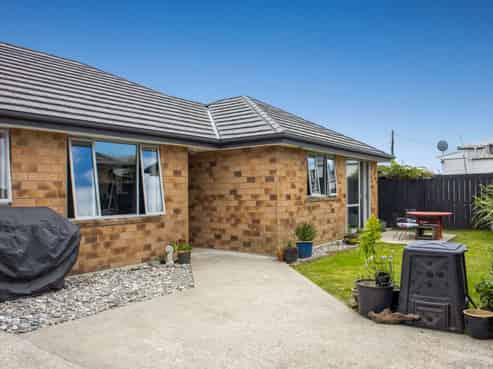 108C Peel Street, Westport