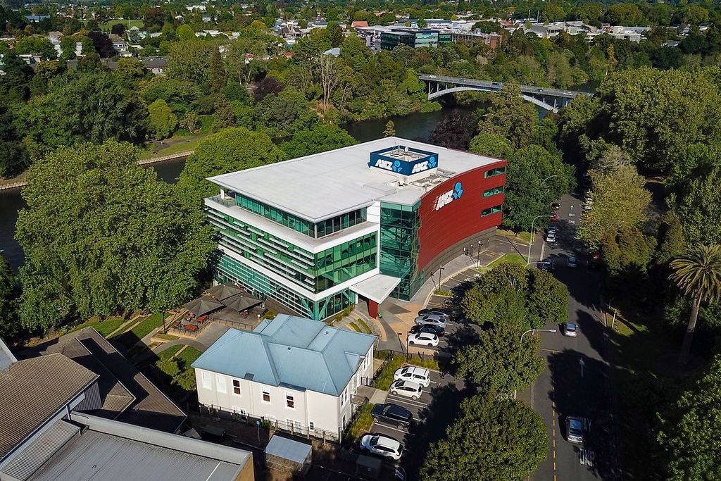 Riverside CBD - Generous Incentives Offered - Altro