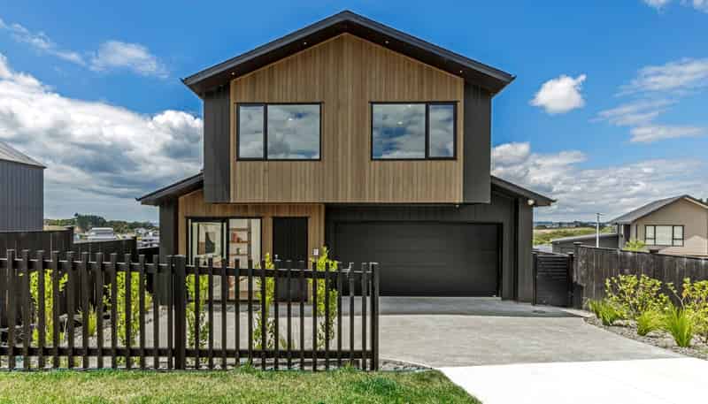 37 Kikorangi Drive, Orewa