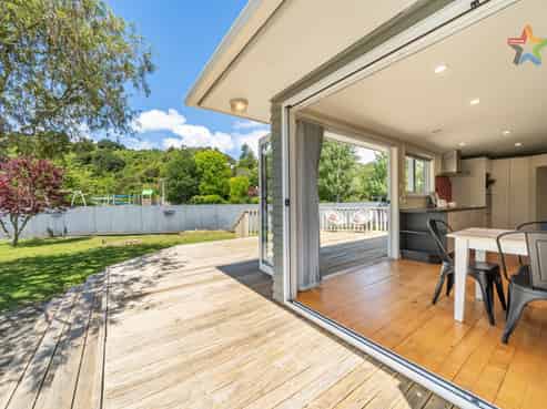 2 Molloys Road, Te Marua