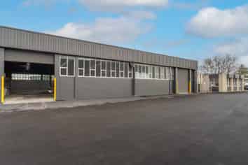 Functional industrial with ample yard