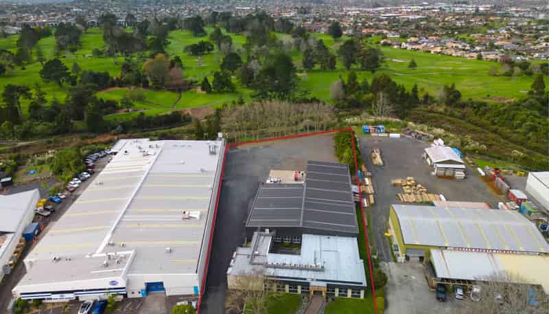 77 Ben Lomond Crescent, Pakuranga Heights