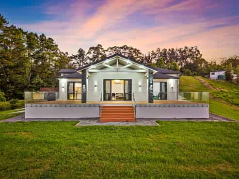300 Whitford Park Road, Whitford