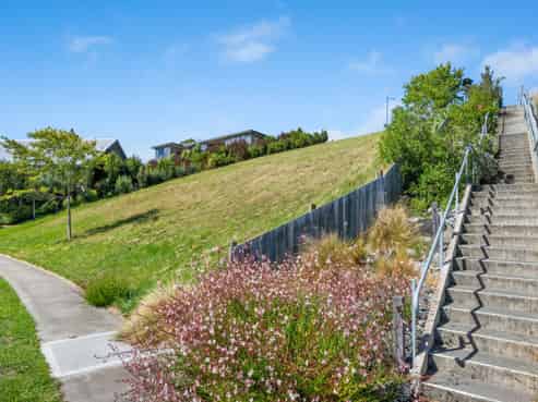 36 Golf View Close, Fairhall