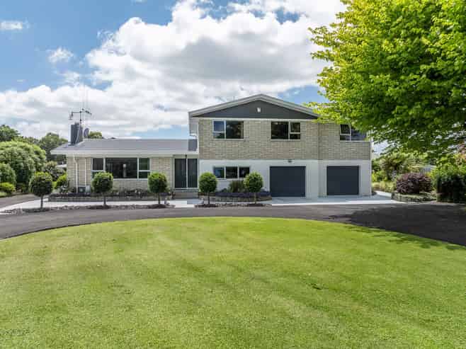 225 Hoeka Road, Matangi