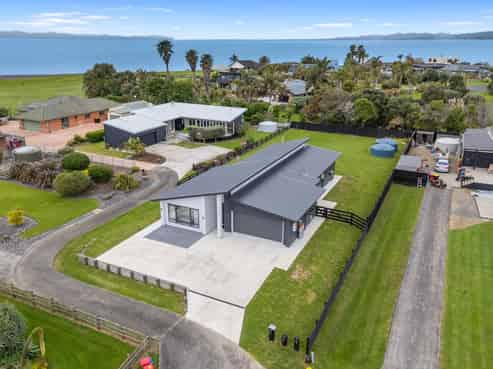 16 Mylindas Road, Kaiaua