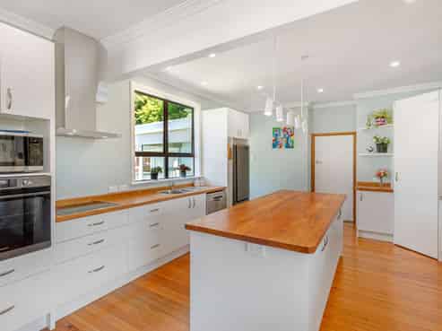104 Ikitara Road, Whanganui East
