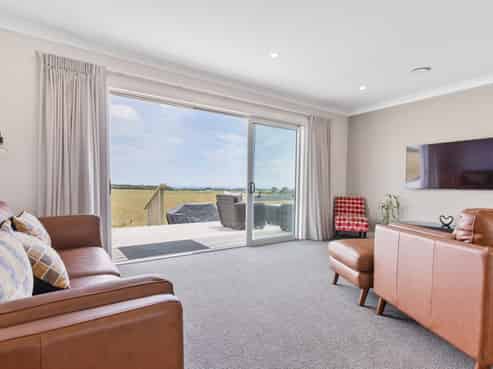 11 Leith Road, Okato