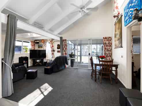 83A Ngamotu Road, Spotswood