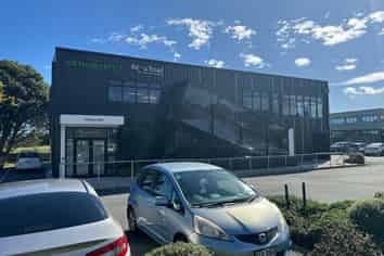 Ideal Medical Facility opposite Coastlands