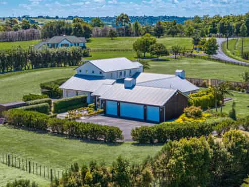 28 Clifton Road, Whitford