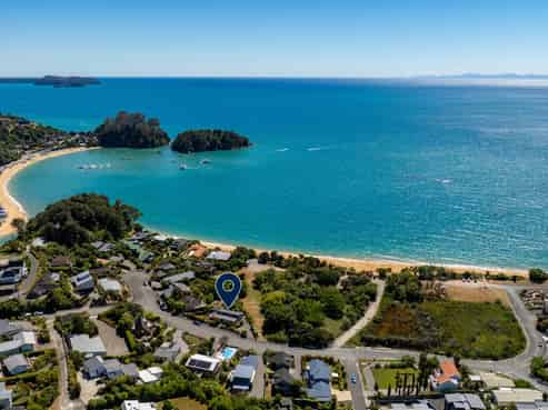 19 Rowling Road, Kaiteriteri