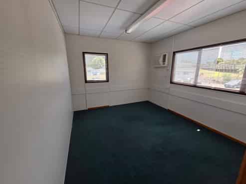 B Front/6 Alexander Street