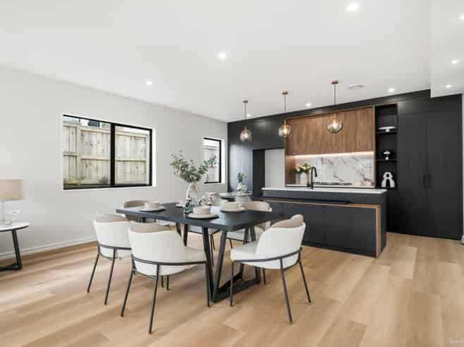 1 Manawanui Way, Orewa