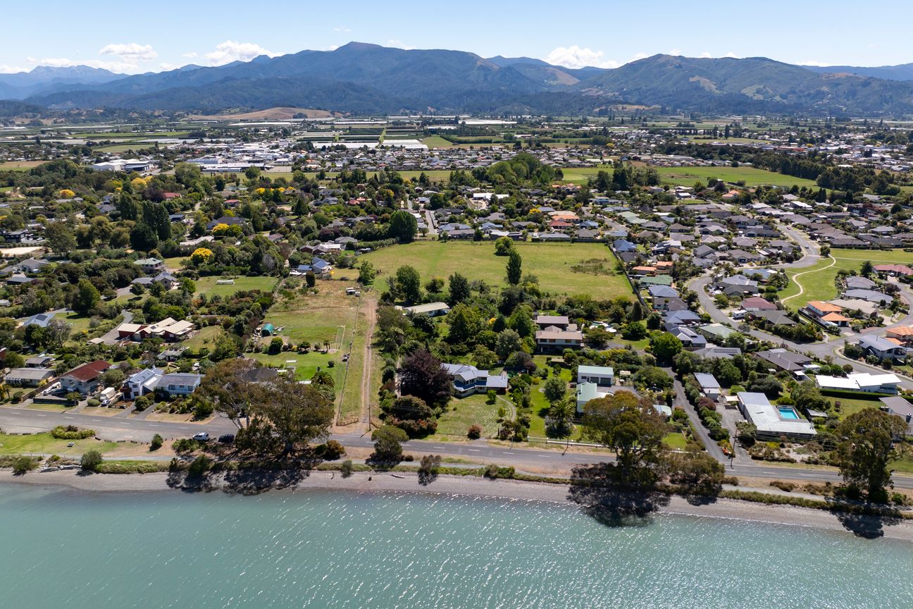 Seriously For Sale- below 2023 R.V. - Vista 3