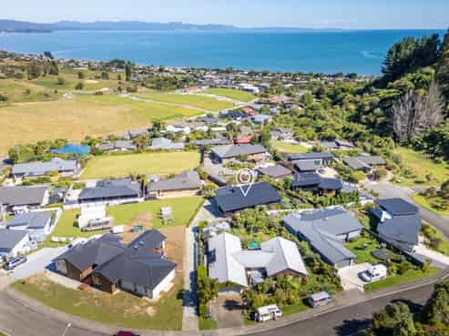 7 Pohutukawa Place, Pohara