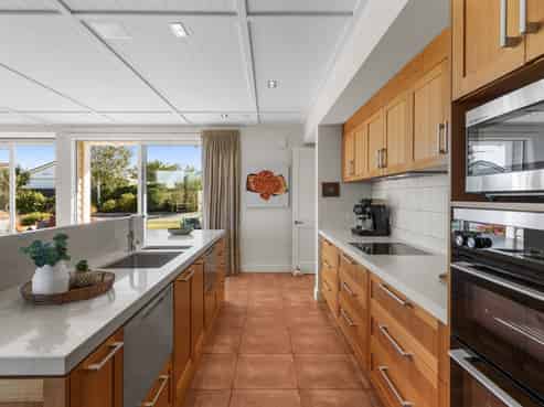 111 Stornoway Street, Karitane