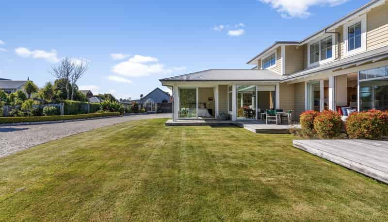 111 Stornoway Street, Karitane