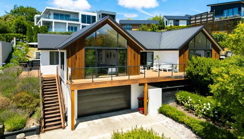 87 Marlborough Ridge Drive, Fairhall