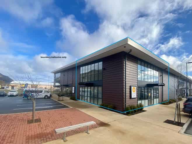 Retail Corner - Red Oaks Drive