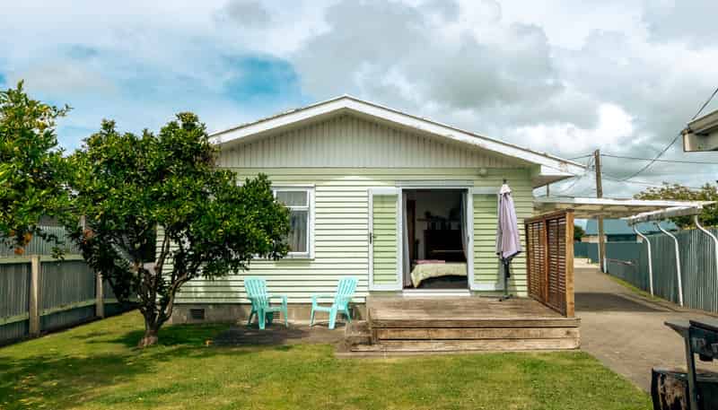 62 Coverdale Street, Onekawa