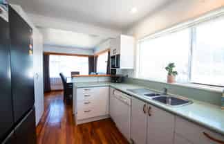 62 Coverdale Street, Onekawa