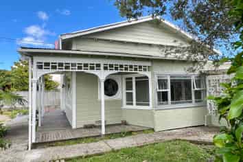31 Brougham Street, Westport