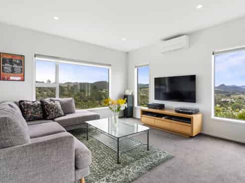 120 Te Pamahue Drive, Whangamata