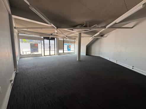 Superb Space on Station Street
