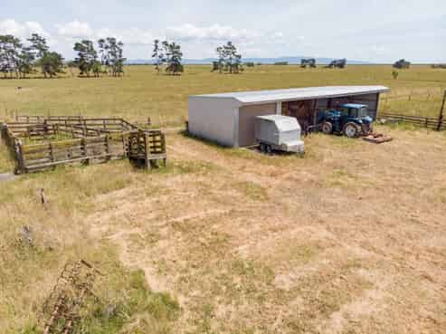 1411 State Highway 25, Pipiroa