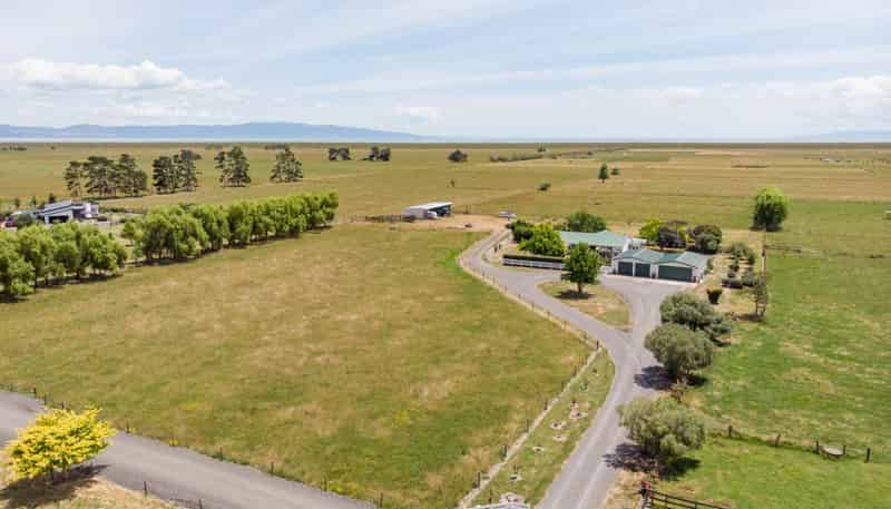 1411 State Highway 25, Pipiroa