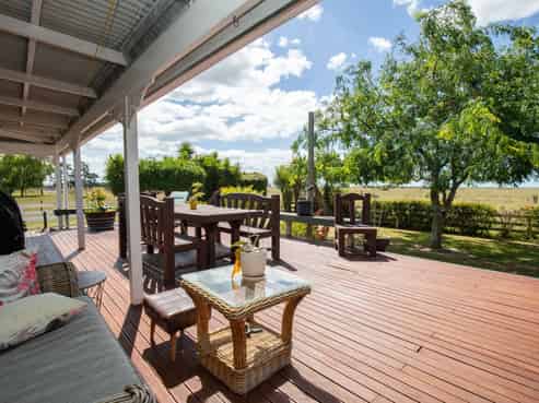 1411 State Highway 25, Pipiroa