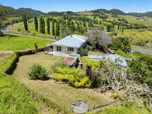 2730 State Highway 1, Kaiwaka