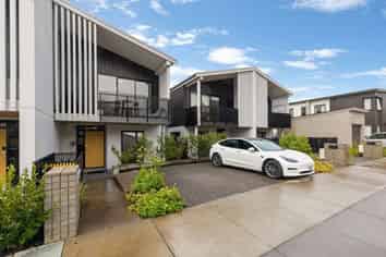 Auckland - Address withheld