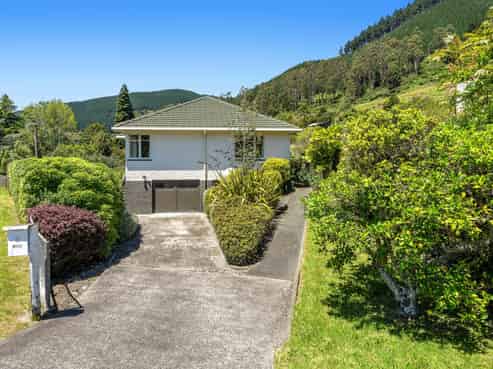 7 Blick Terrace, The Brook