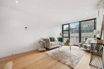 104/1 Purewa Road, Meadowbank