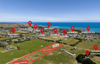 0n Whitcombe Road, Opunake