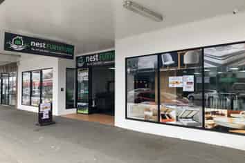 Hamilton East central - office/retail