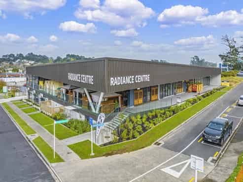 INVEST IN ALBANY’S PREMIER FOOD AND BEVERAGE HUB

