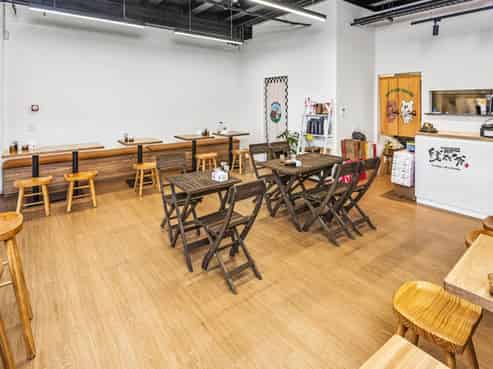 INVEST IN ALBANY’S PREMIER FOOD AND BEVERAGE HUB
