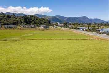 43 Meihana Street, Takaka