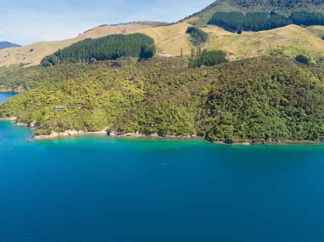  Pipitea Sections, Waiona Bay