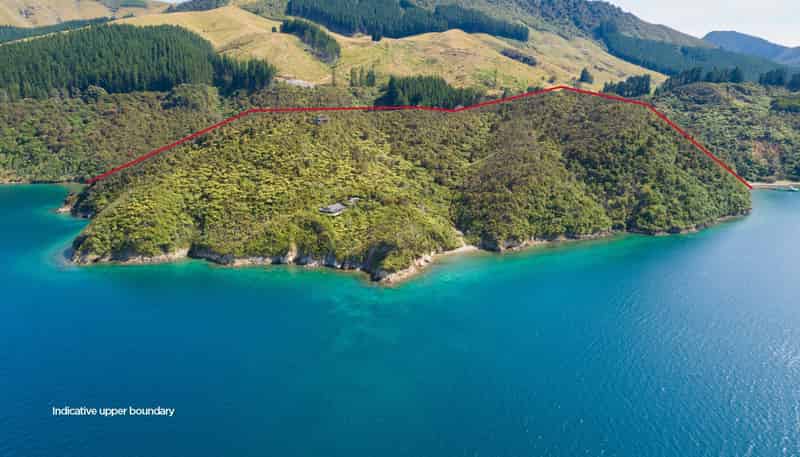  Pipitea Sections, Waiona Bay